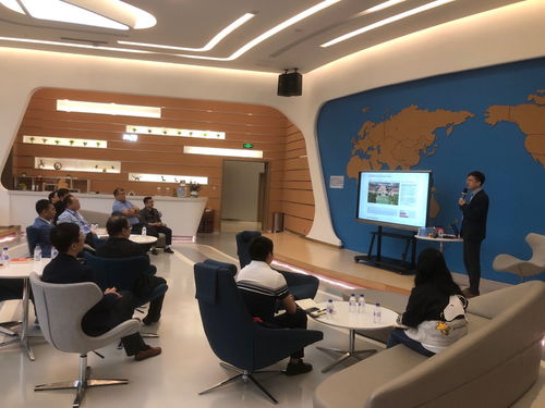 长春光机所第二届成果转化咨询委员会成立